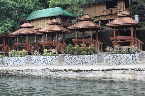 VILLA FILOMENA NATURAL SPRING RESORT .